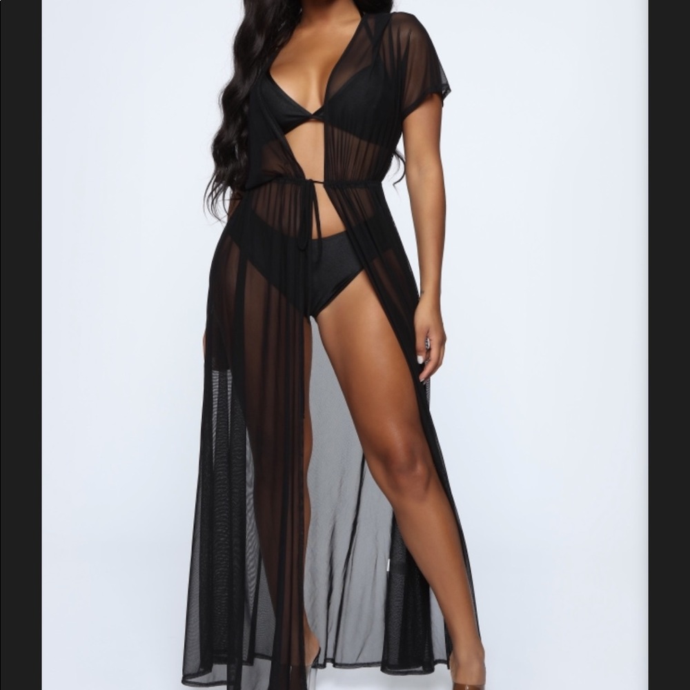 Never worn! Brand new with tags- 3 piece Sunsuit